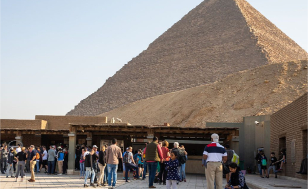 Giza Pyramids Welcomed 35,000 Visitors on Second Day of Eid Al Fitr