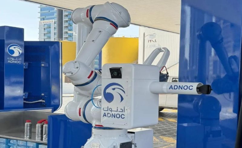 Robotic Arm Automates Gas Stations in Abu Dhabi’s Reef Island