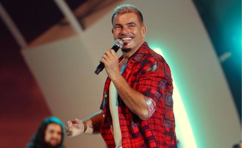 Egyptian Pop Star Amr Diab Announces Concert in Dubai This June