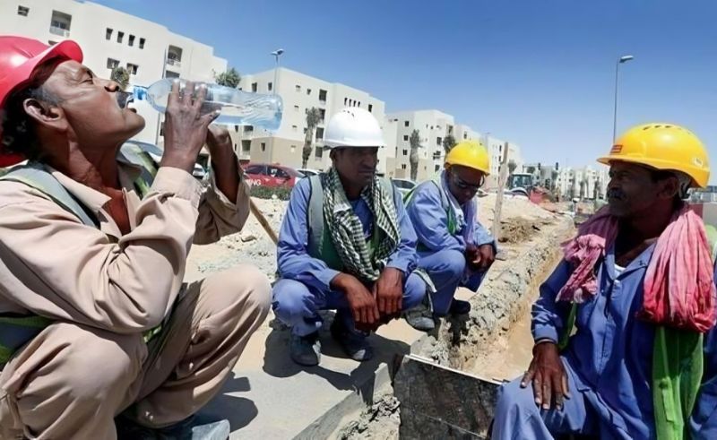 Midday Breaks Announced In UAE to Protect Workers From Intense Heat