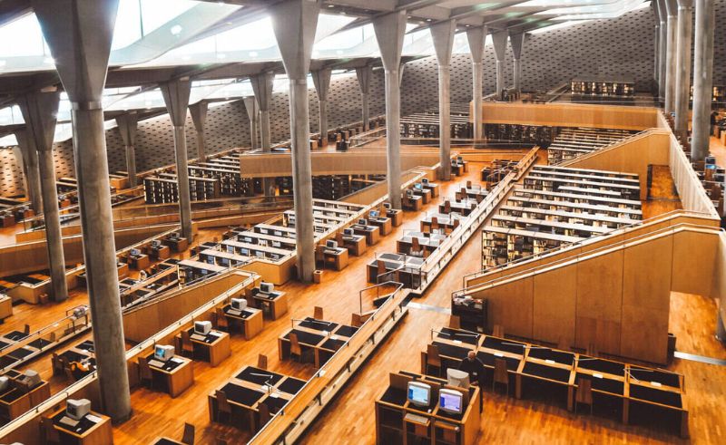 Bibliotheca Alexandrina Opens Its Doors to Students During Power Cuts