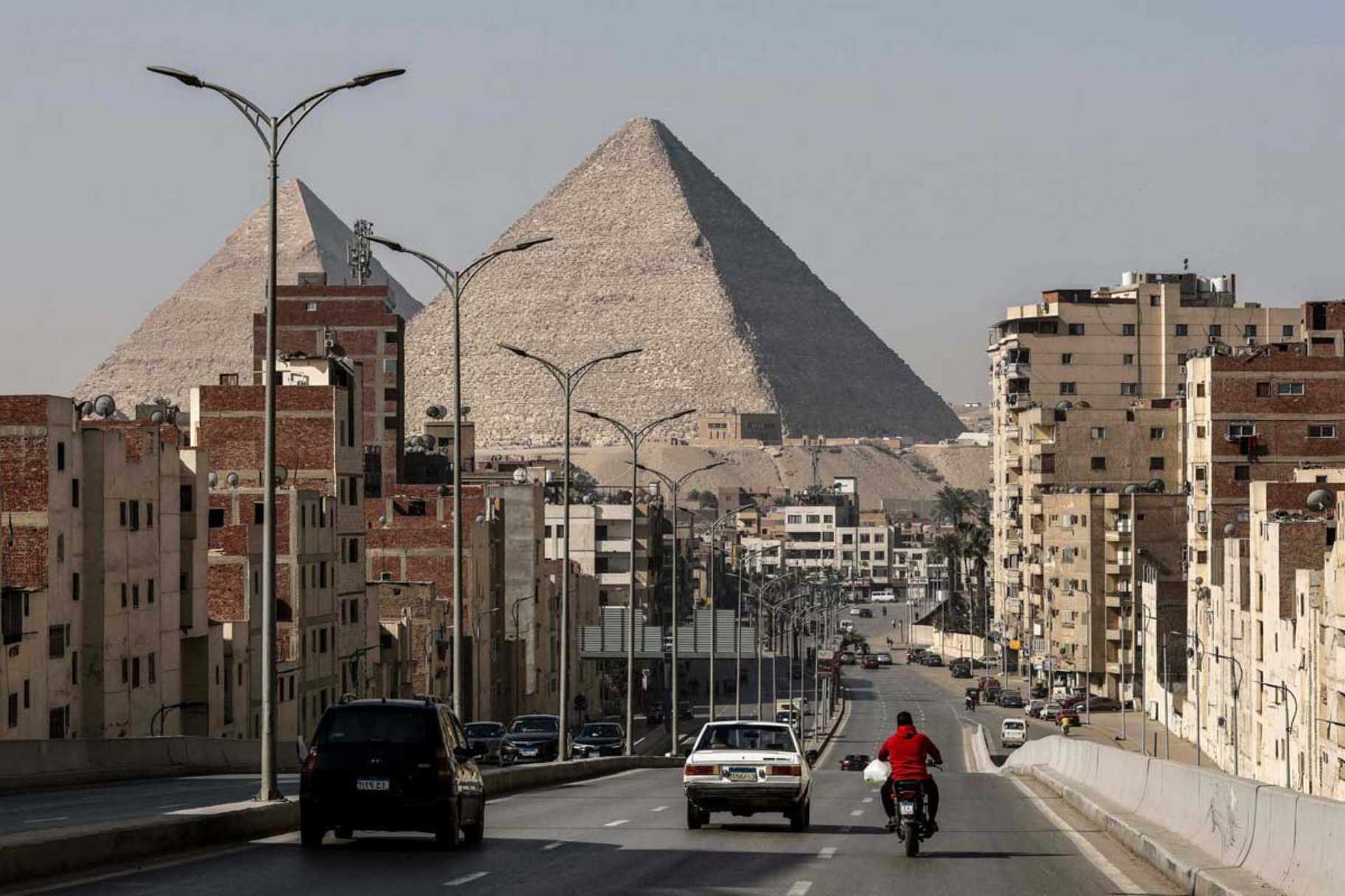 Giza Governor Mandates Weekly Citizen Meetings to Address Complaints