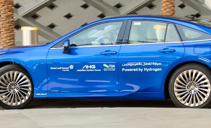 Saudi Arabia’s First Hydrogen-Powered Taxi Begins Trials in Jeddah