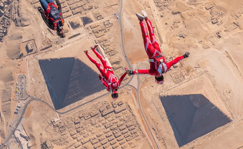 ‘Jump Like a Pharaoh’ Skydiving Festival Soars Over Giza Pyramids