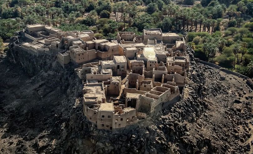 Lost 4,000 Year Old Settlement Uncovered at Khaybar Oasis