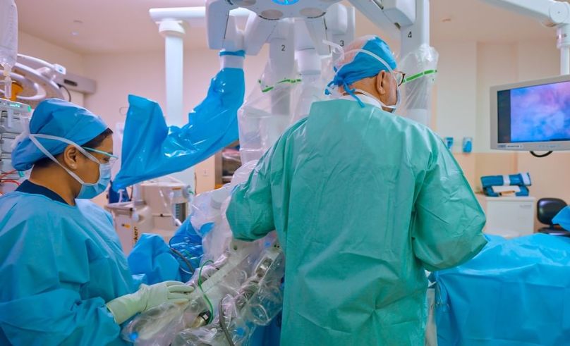 UAE's First Robotic Mastectomy Was Done at Cleveland Clinic Abu Dhabi