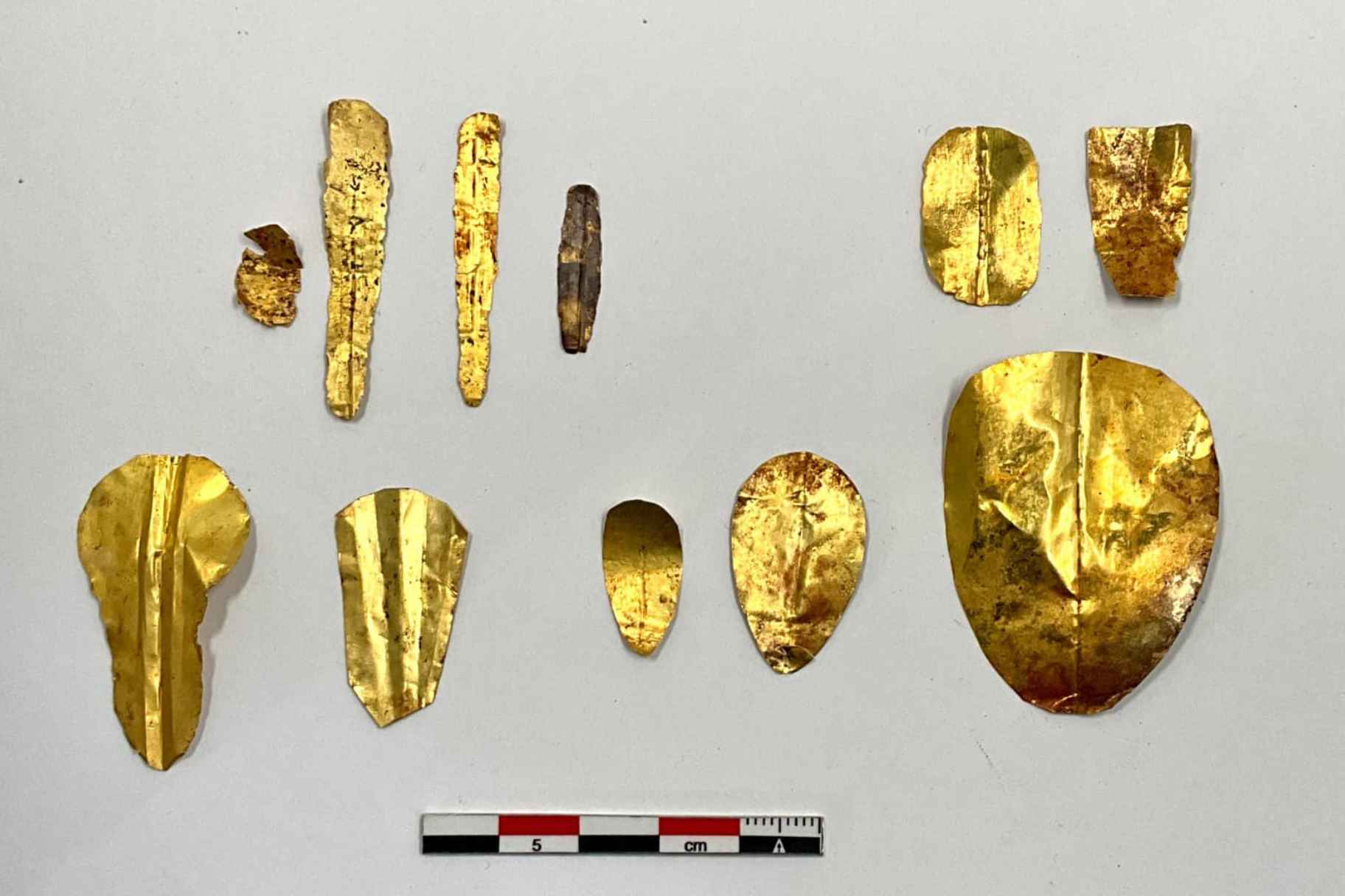 Golden Tongues & Nails of Mummies Uncovered in Minya