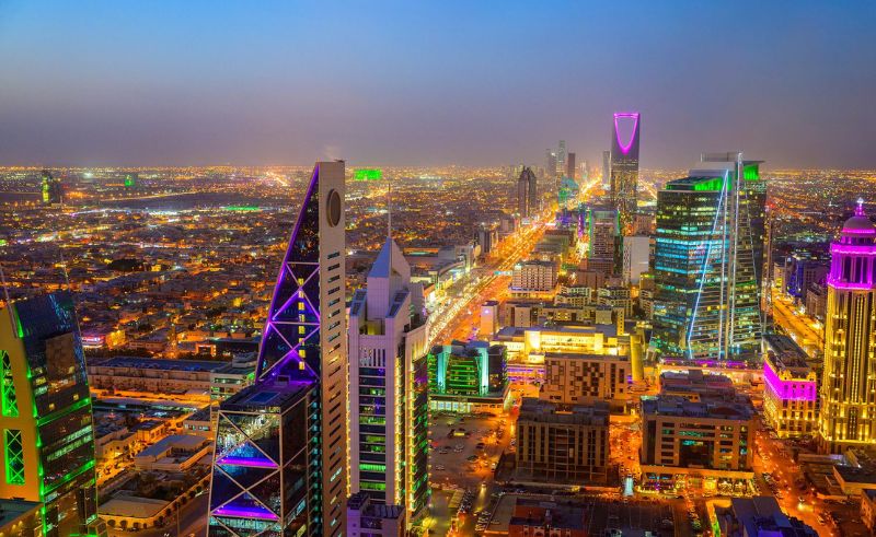 Saudi Arabia’s Economy Grows 1.3% in 2024 From Non-Oil Sector