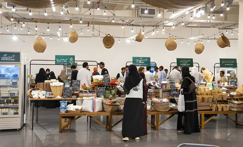 Azka Farmer’s Market Brings Local Produce to Hayy Jameel This April