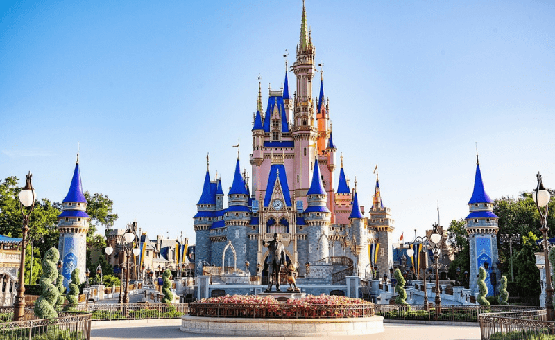 A Disney Theme Park & Resort Is Coming to Abu Dhabi