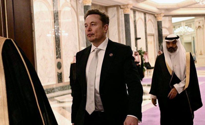 Elon Musk’s Starlink & Self-Driving Cars to Launch Operations in Saudi