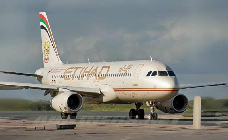 UAE Airlines Cancel Flights Amidst Regional Tension