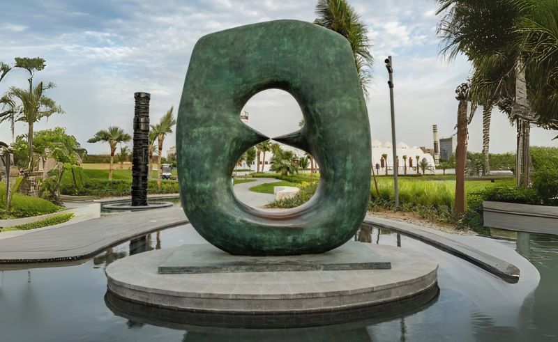 Jeddah Lake Transformed Into Open-Air Sculpture Gallery