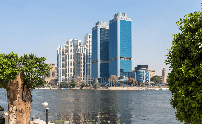 Egyptian Banks Raise Traveller Cash Limit to USD 10,000 and Cut Fees