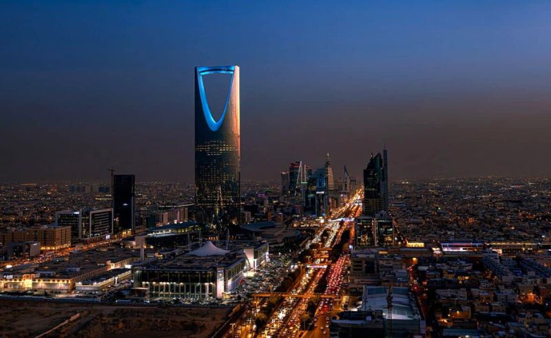 Saudi Arabia Sees 3.9% Economic Growth Led by Non-Oil Sectors