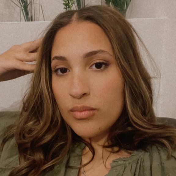 Alexandria Curl's Instagram, Twitter & Facebook on IDCrawl